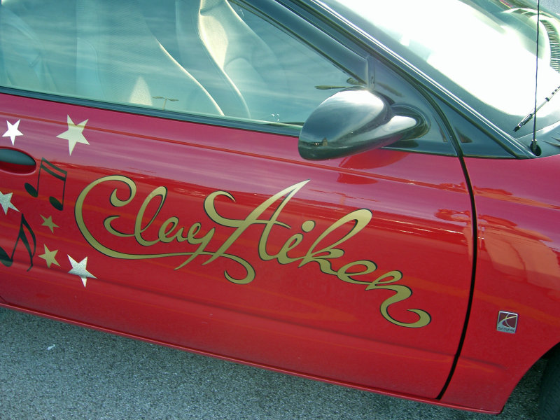 Photo of Clay Aiken  - car
