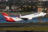 QANTAS BOEING 737 800 SYD RF IMG_8777.jpg