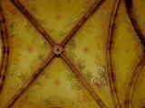 12 Aisle Vaulting 87005748.jpg