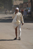 On the Road in Bijapur 05