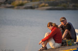 Bengt & Ingrid filosoferar på en klippa.