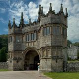 Main gateway, Lanhydrock, Cornwall (1644)
