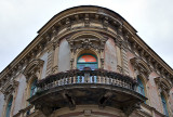 Hostel in elegant digs