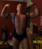 ripped muscle punk seeking fight.jpg