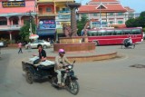 4446 Roundabout Siem Reap.jpg