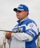03 15 06 Bill Lower, Bassmaster pro tournament , Nikon D50.jpg