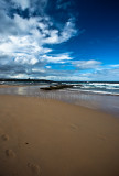 Manyana with footprints
