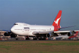 QANTAS BOEING 747 200 SYD RF 372 8.jpg
