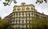 Building Facade in Barcelona Spain 016a