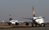 LH MD11 747 JNB 0805 RF.jpg