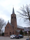 Esbeek, RK h Adrianuskerk 11, 2013.jpg