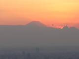 Zooming even closer for a really cool shot. Next trip we hope to visit Mt Fuji.