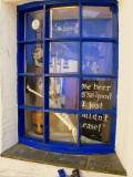 Strange windows at Polperro,UK : The beer is so good I just couldn't leave... :)