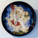 Prato Calendário, pelo Atelier Cerâmico (1892/1896)