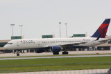 Boeing 757-200 (N667DN)