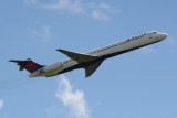 McDonnell Douglas MD-88 (N915DE)