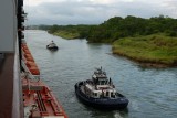 The pilot boat takes us to the entrance of the canal