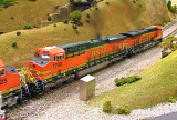BNSF ES44DC #7700