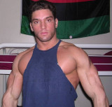 huge ripped muscle jock.jpg
