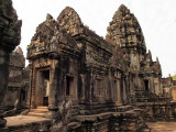 BANTEAY SAMRE TEMPLE