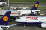 AIRCRAFT LHR RF 1535 25.jpg