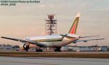 Alitalia B777-243(ER) I-DISB airliner aviation stock photo #8656