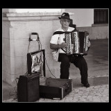 ... one man band !!!