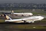 SINGAPORE AIRLINES BOEING 747 400 SYD RF IMG_9654.jpg