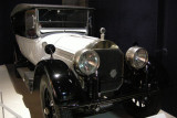 1917 Pierce-Arrow. ISO 800, 1/7.4 sec., f/2.7.