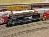 well lookee here... a visit from the horsey... Norfolk Southern ;^)