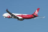 Qatar Airways Airbus A330-300 A7-AEG