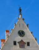 Clock Under The Knight