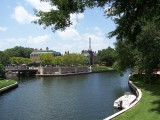 Epcot lake