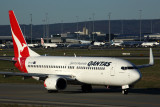 QANTAS BOEING 737 800 PER RF 5K5A0398.jpg
