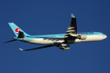 KOREAN AIR AIRBUS A330 300 SYD RF 5K5A3570.jpg
