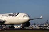 QANTAS AIRBUS A330 200 SYD RF 5K5A5729.jpg