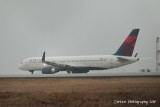 Boeing 757-200 (N6713Y)