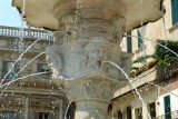 451 162 Verona Piazza delle Erbe.jpg
