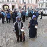 Tallinn - Devant la cathédrale Alexandre Nevsky / In front of the Alexander Nevsky Cathedral