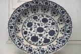 Plate in blue and white