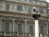 Piazza Erbe: Venetian lion