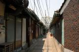 Hutong north of Sambonggil