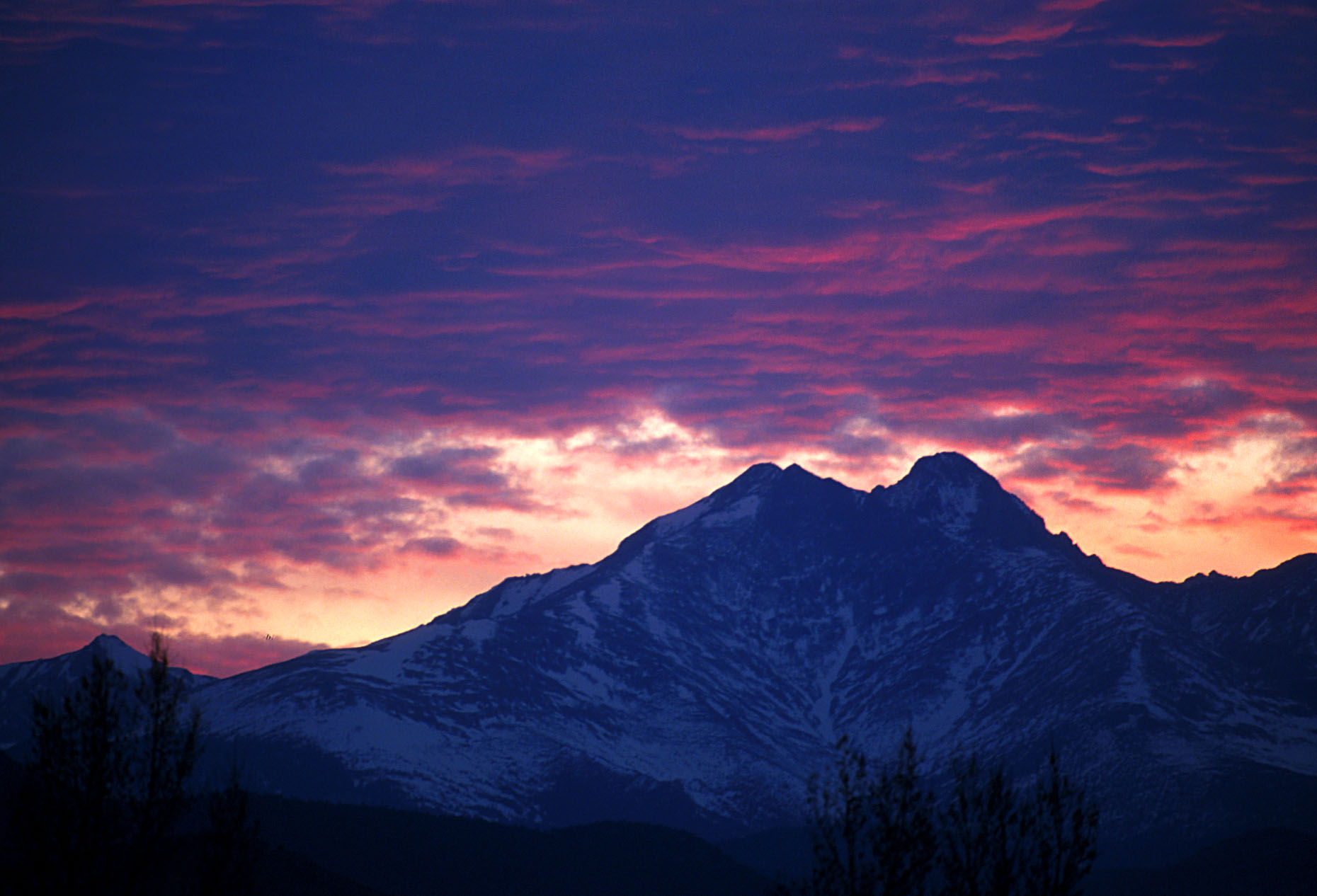 longs peak sunset