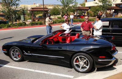 Hill Country Galleria Car Show