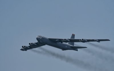 B52.jpg