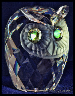 Lightbox crystal owl