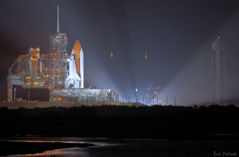 Discovery on Pad A  0626_7_8