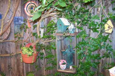 wall garden 02