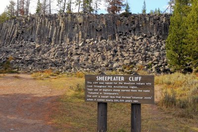 Sheepeater Cliff