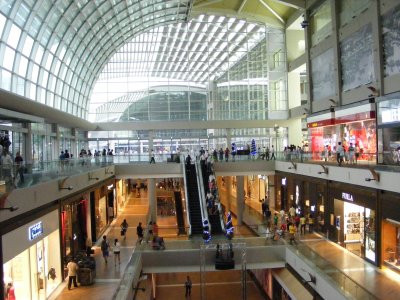 Marina Bay Sands shopping mall 3